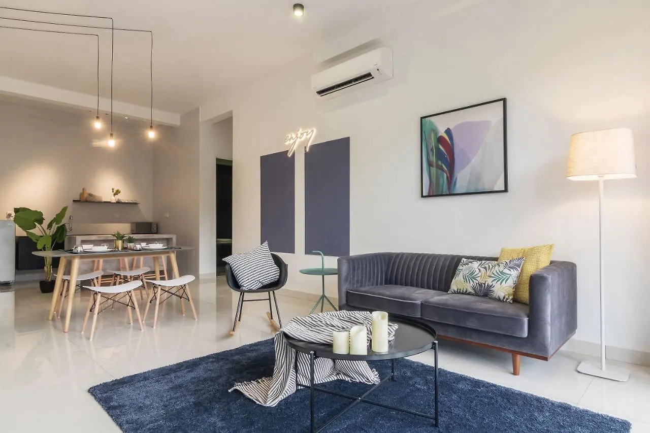 Arte Serviced Apartment @ Penang Gelugor